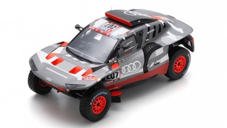 MODELLINO Spark Model AUDI RS Q e-TRON N.207 DAKAR RALLY 2023 SAINZ-CRUZ 1:18 MODEL SCALE 18S791 250506