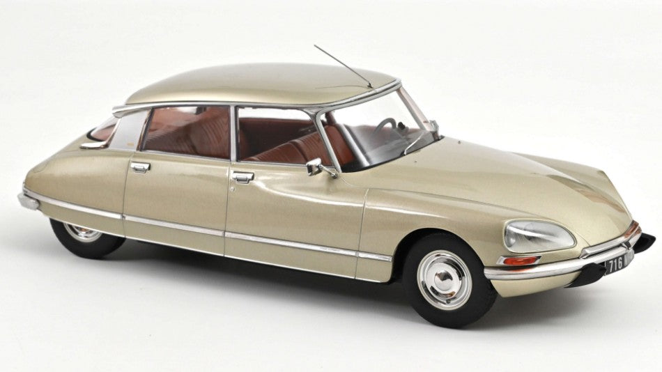 CITROEN DS 23 PALLAS 1973 BEIGE 1:12 Scala 1:12 Norev