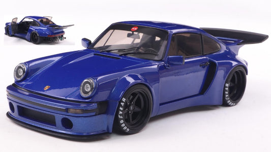 KS-R 2024 DARK BLUE METALLIC 1:18 Scala 1:18 Solido