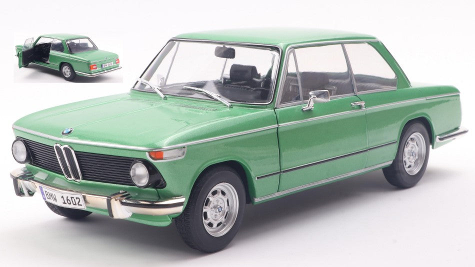 BMW 1602 TAIGA 1971 LIGHT GREEN 1:18 Scala 1:18 Solido