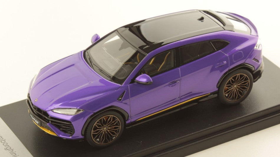LAMBORGHINI URUS SE VIOLET/CARBON 1:43 Scala 1:43 Looksmart