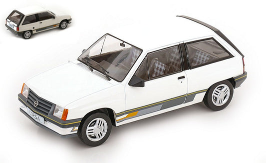 OPEL CORSA A SR 1983 WHITE 1:18 Scala 1:18 ModelCarGroup