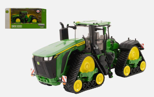 TRATTORE JOHN DEERE A QUATTRO CINGOLI 9RX 830 1:32 Scala 1:32 Britains