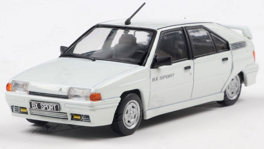 CITROËN BX SPORT 1985 BLANC
MEIJE 1:43 Scala 1:43 Solido