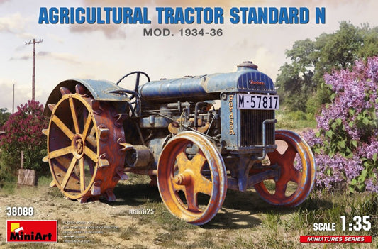 AGRICULTURAL TRACTOR STANDARD N. MOD.1934-36 KIT 1:35 Scala 1:35 Miniart