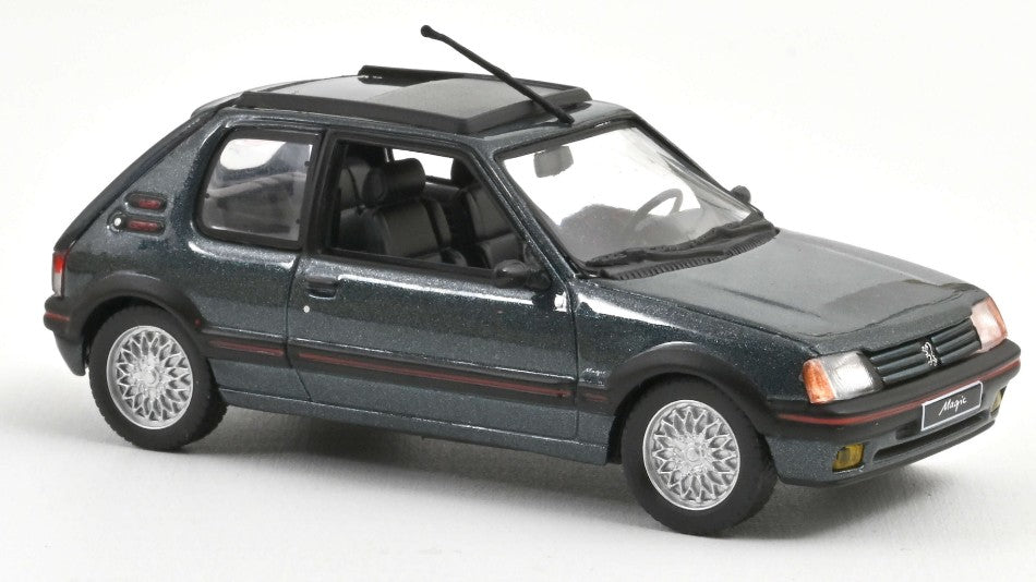PEUGEOT 205 1.9 MAGIC 1990 SORRENTO GREEN 1:43 Scala 1:43 Norev