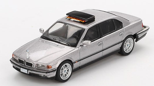 BMW 750 IL (E39) "007-TOMORROW
NEVER DIES" 1997 1:64 Scala 1:64 Mini GT