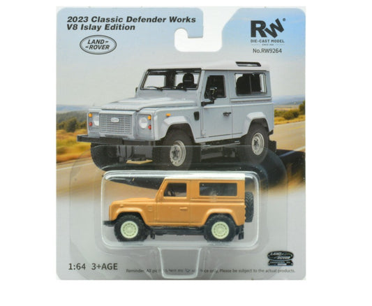LAND ROVER DEFENDER WORKS V8 ISLAY EDITION  SAND W/WHITE ROOF 1:64 Scala 1:64 RE.EL.Toys