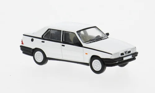 ALFA ROMEO 75 1988 WHITE 1:87 Scala 1:87 Premium Classixxs