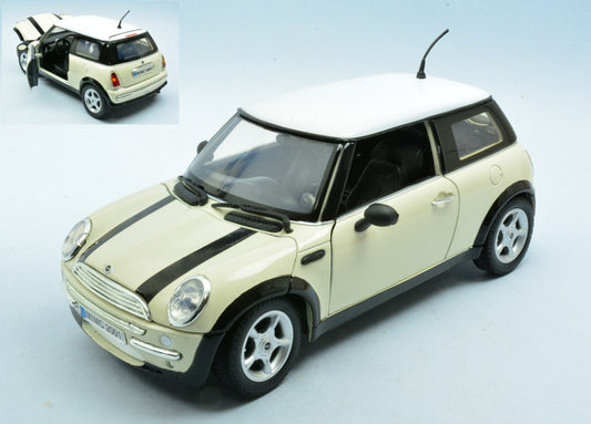 MINI COOPER BEIGE W/WHITE ROOF 1:18 Scala 1:18 MotorMax