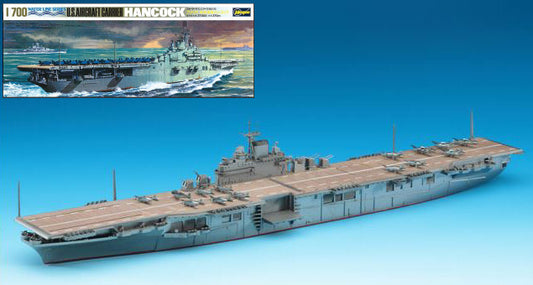 U.S.AIRCRAFT CARRIER USS HANCOCK CV-19 KIT 1:700 Scale Varie Hasegawa
