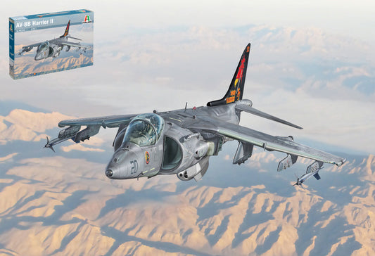 AV-88 HARRIER II KIT 1:72 Scala 1:72 Italeri