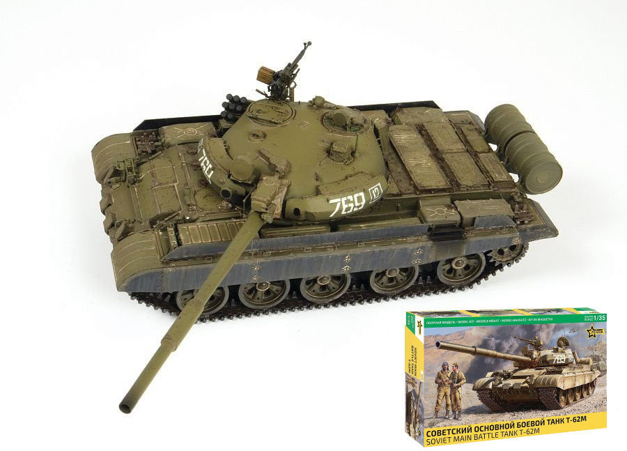 SOVIET MAIN BATTLE TANK T-62M KIT 1:35 Scala 1:35 Zvezda