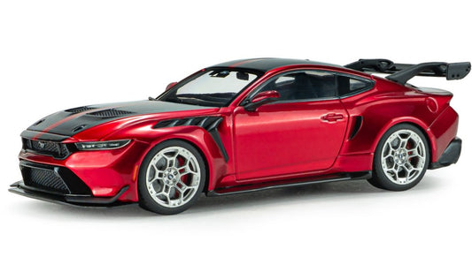 FORD MUSTANG GTD MOLTEN 2025
MAGENTA METALLIC TRI-COAT 1:43 Scala 1:43 Solido