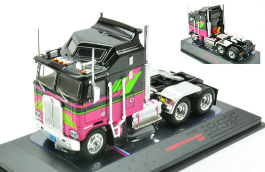 KENWORTH K100 AERODYNE 1976 BLACK/PINK 1:64 Scala 1:64 Ixo Model