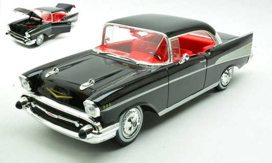CHEVROLET BEL AIR COUPE' 1957 BLACK 1:18 Scala 1:18 Maisto