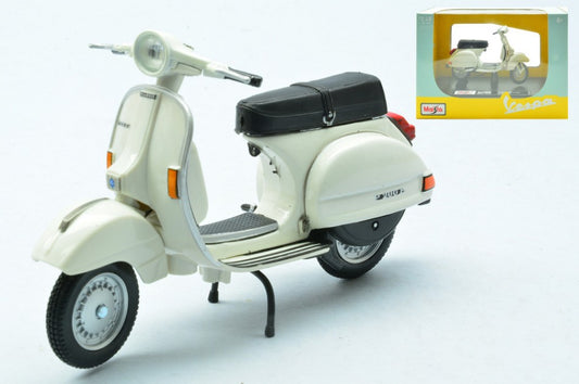 VESPA 200 E 1978 CREAM 1:18 Scala 1:18 Maisto