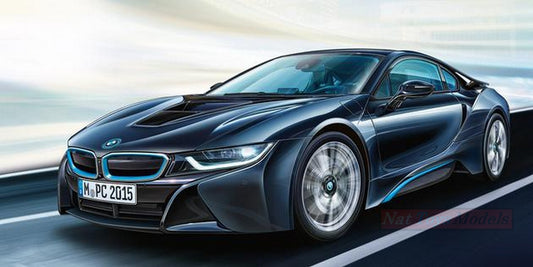 KIT DA MONTARE IN SCALA COMPATIBILE CON BMW i 8 2014 KIT 1:24 REVELL RV07008