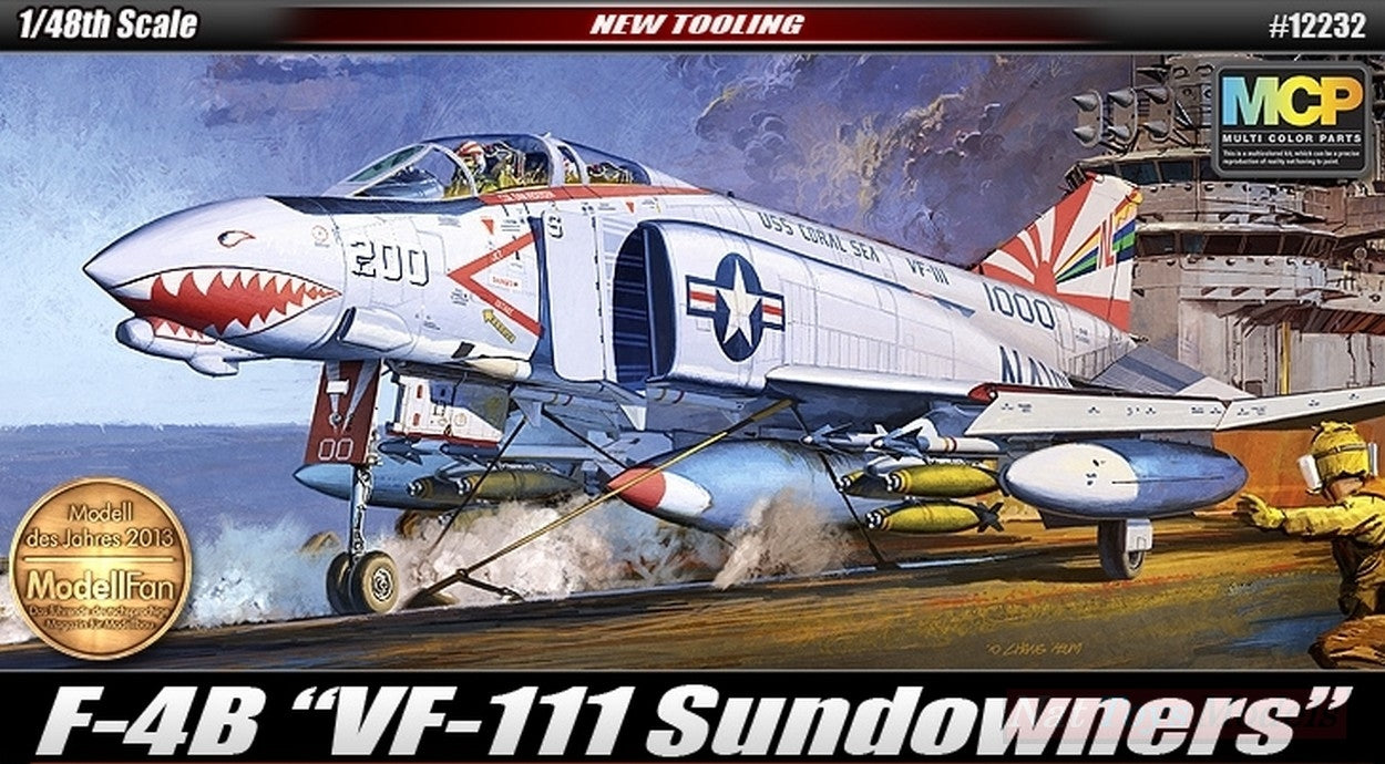 KIT DA MONTARE IN SCALA COMPATIBILE CON F-4B VF-111 SUNDOWNERS KIT 1:48 ACADEMY ACD12232