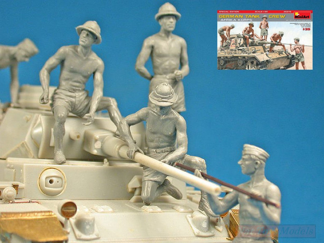 SCALE ASSEMBLY KIT COMPATIBLE WITH GERMAN TANK CREW AFRIKA KORPS KIT 1:35 MINIART MIN35278