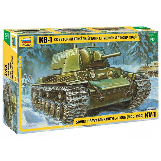 KIT D'ASSEMBLAGE À L'ÉCHELLE COMPATIBLE AVEC KV1 MOD.1940 KIT DE CHAR LOURD SOVIÉTIQUE 1:35 ZVEZDA Z3624