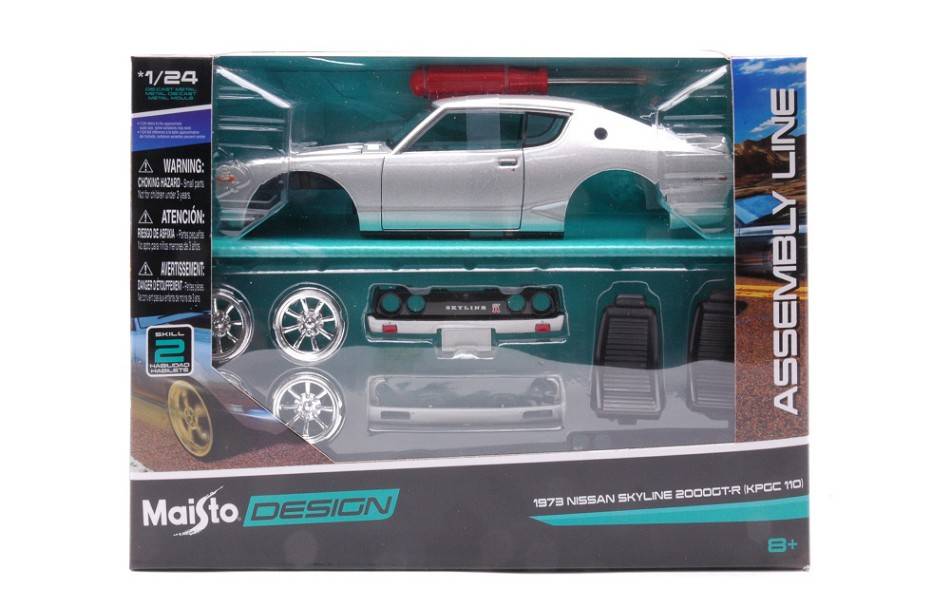 KIT DA MONTARE IN SCALA COMPATIBILE CON NISSAN SKYLINE 2000GT (KPGC 110) 1973  KIT 1:24 MAISTO MI39310
