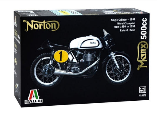 SCALE ASSEMBLY KIT COMPATIBLE WITH NORTON MANX 500cc 1:9 KIT ITALERI IT4602