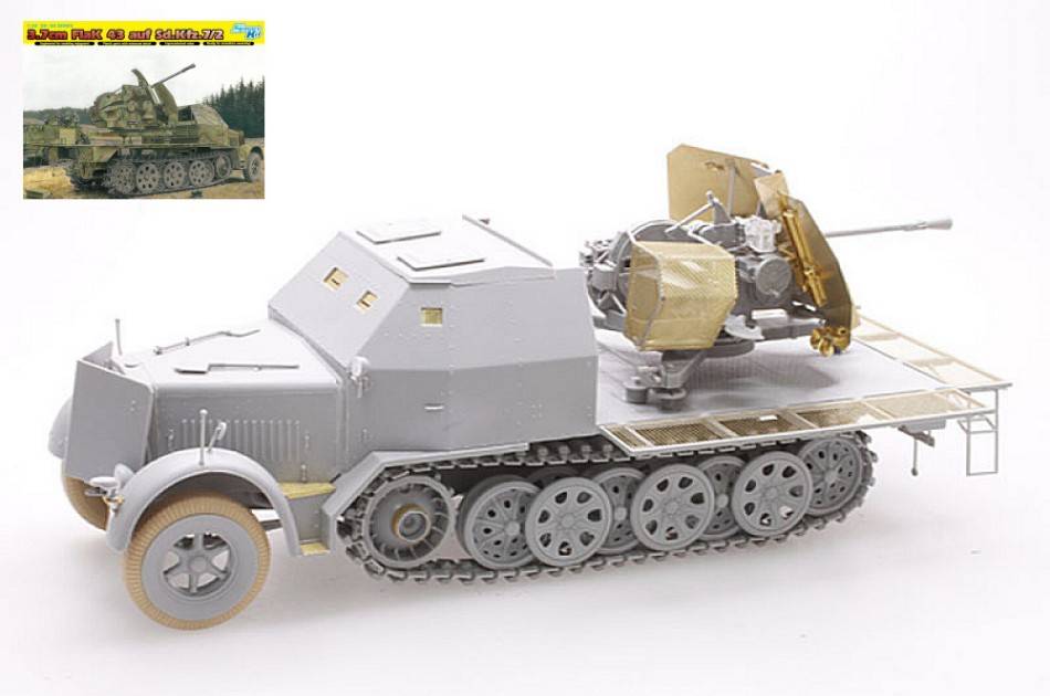 KIT DA MONTARE IN SCALA COMPATIBILE CON SD.KFZ.7 W/3.7 CM FLAK 43 KIT 1:35 DRAGON D6553