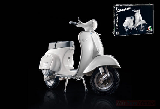 KIT TO BE ASSEMBLED IN SCALE COMPATIBLE WITH VESPA 125 PRIMAVERA KIT 1:9 ITALERI IT4633