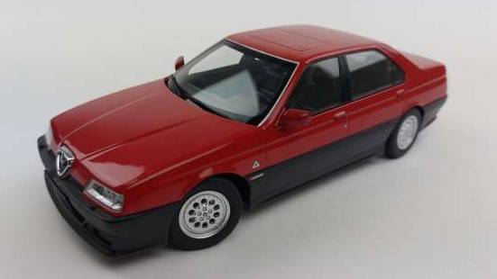 SCALE MODEL COMPATIBLE WITH ALFA ROMEO 164 Q4 1994 RED/BLACK INTERIOR 1:18 TRIPLE 9 T9-1800321