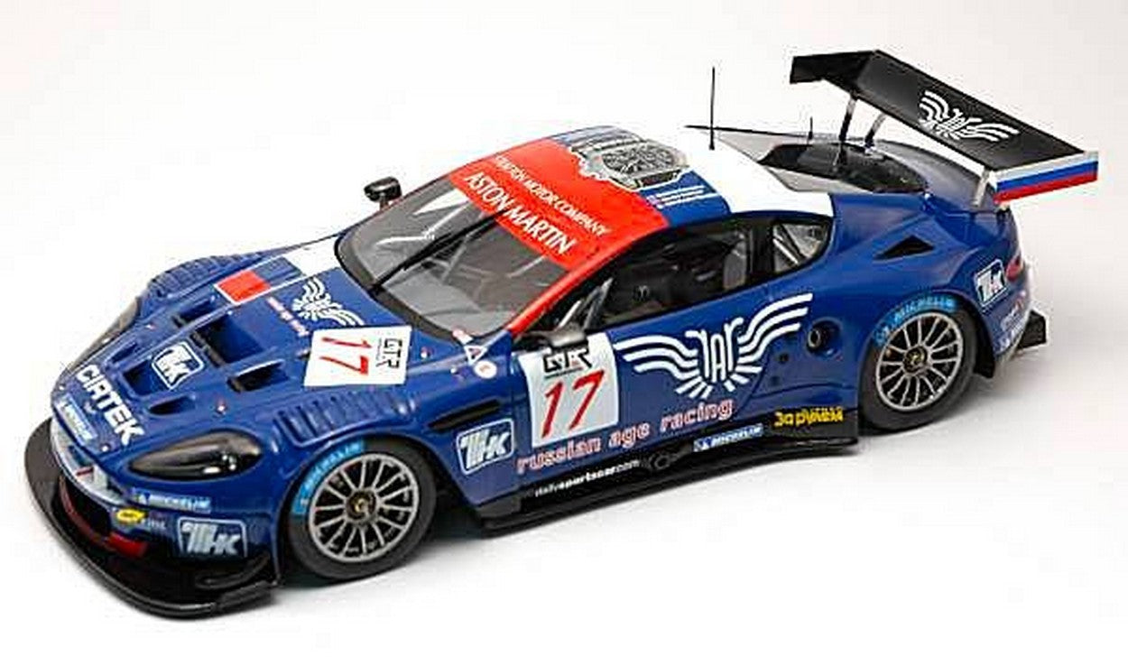 MODÈLE RÉDUIT COMPATIBLE AVEC ASTON MARTIN DBR 9 N.17 FIA 05 1:24 SPARK MODEL S2405