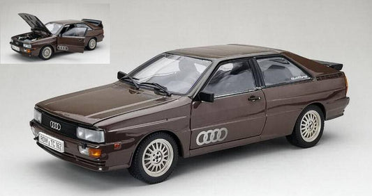 MODELE REDUIT COMPATIBLE AVEC AUDI QUATTRO ROAD CAR BRUN MÉTALLISÉ 1:18 SUNSTAR SS4162