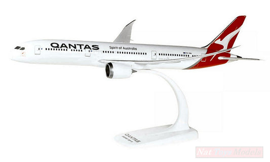 MODÈLE RÉDUIT COMPATIBLE AVEC BOEING 787-900 QANTAS 1:200 HERPA HP611770