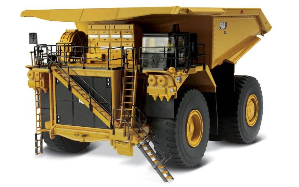 SCALE MODEL COMPATIBLE WITH CAT 798 AC MINING TRUCK 1:50 DIECAST MASTER DM85671