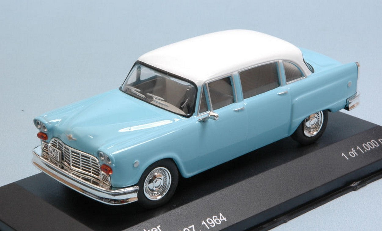 MODELLINO IN SCALA COMPATIBILE CON CHECKER MARATHON 327 1964 LIGHT BLUE W/WHITE ROOF 1:43 WHITEBOX WB202