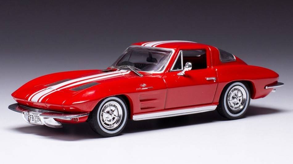 SCALE MODEL COMPATIBLE WITH CHEVROLET CORVETTE STINGRAY 1963 RED/WHITE 1:43 IXO MODEL CLC479
