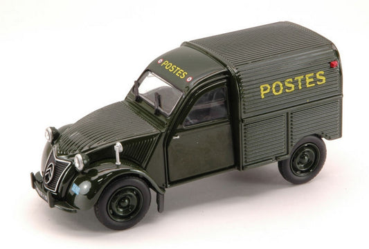 MODELLINO IN SCALA COMPATIBILE CON CITROEN 2CV "LA POSTE" 1:32 UNIVERSAL HOBBIES UH6506