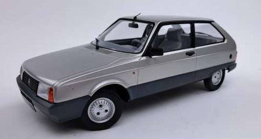 SCALE MODEL COMPATIBLE WITH CITROEN AXEL 1990 SILVER-GREY 1:18 TRIPLE 9 T9-1800335
