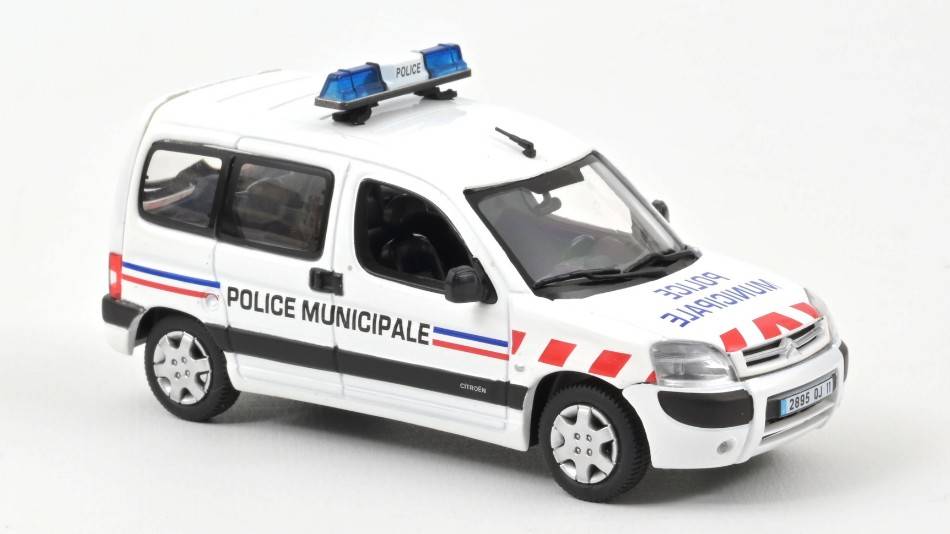 MODELLINO IN SCALA COMPATIBILE CON CITROEN BERLINGO 2004 POLICE MUNICIPALE 1:43 NOREV NV155725