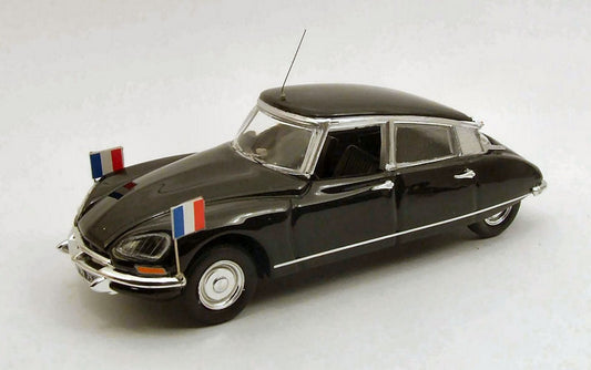 SCALE MODEL COMPATIBLE WITH CITROEN DS 21 1974 PRESIDENT VALERY GISCARD D ESTAING 1:43 RIO RI4347