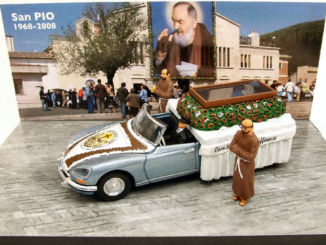 SCALE MODEL COMPATIBLE WITH CITROEN DS FUNERALE PADRE PIO 1968 1:43 RIO RI4229D