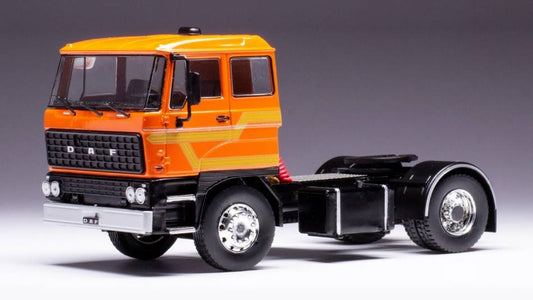 MODELLINO IN SCALA COMPATIBILE CON DAF 2800 1975 ORANGE 1:43 IXO MODEL TR146