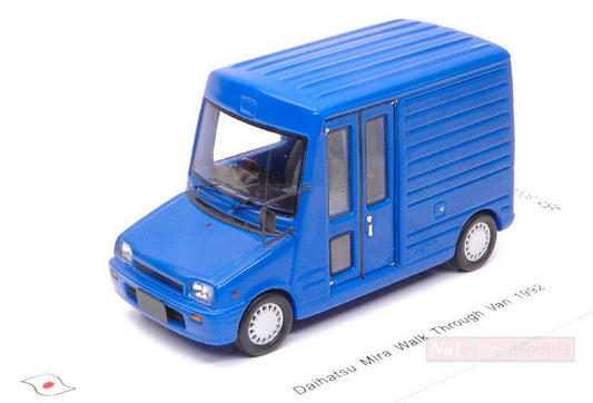 MODELLINO IN SCALA COMPATIBILE CON DAIHATSU MIRA WALK THROUGH VAN 1992 BLUE 1:43 SPARK MODEL SJ043