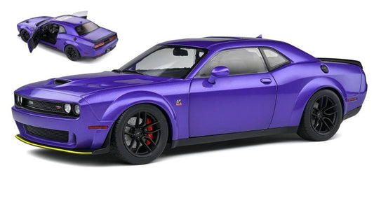 MODELLINO IN SCALA COMPATIBILE CON DODGE CHALLENGER R/T SCAT PACK WIDEBODY 2020 PLUM CRAZY 1:18 SOLIDO SL1805705