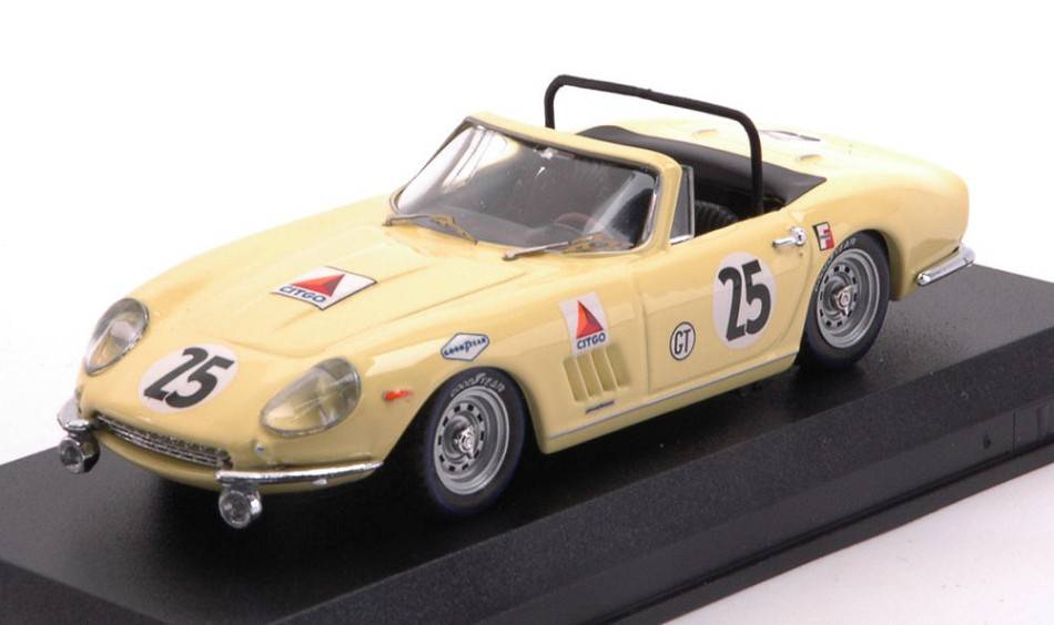 SCALE MODEL COMPATIBLE WITH FERRARI 275 GTB/4 SPYDER N.25 12 H SEBRING 1967 McCLUGGAGE-WINDR.1:43 BEST MODEL BT9127-2