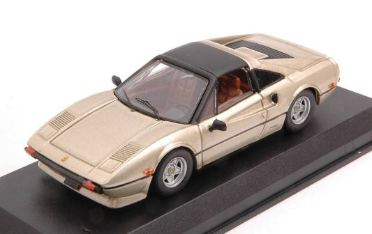 MODELLINO IN SCALA COMPATIBILE CON FERRARI 308 GTS U.S.A. JAMES COBURN PERSONAL CAR 1:43 BEST MODEL BT9819