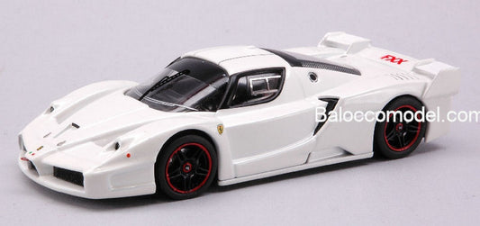 SCALE MODEL COMPATIBLE WITH FERRARI FXX 2005 PEARL WHITE 1:43 HOT WHEELS HWN5610