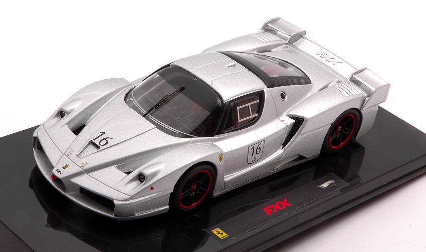 SCALE MODEL COMPATIBLE WITH FERRARI FXX 2005 N.16 SILVER 1:43 HOT WHEELS HWN5609
