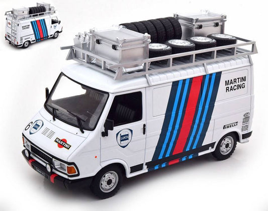 MODÈLE RÉDUIT COMPATIBLE AVEC FIAT 242 MARTINI RALLY TEAM 1986 ASSISTANCE AVEC PNEUS DE TOIT 1:18
 MODÈLE IXO 18RMC084XE.20