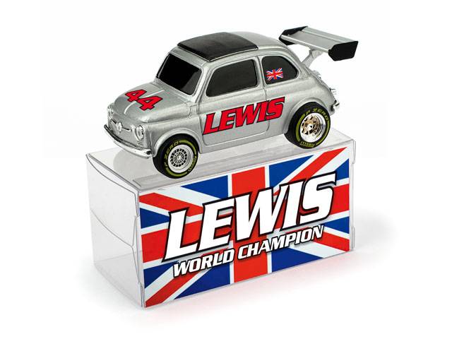SCALE MODEL COMPATIBLE WITH FIAT 500 LEWIS WORLD CHAMPION ED.LIM.250 PCS 1:43 BRUMM BMBR052